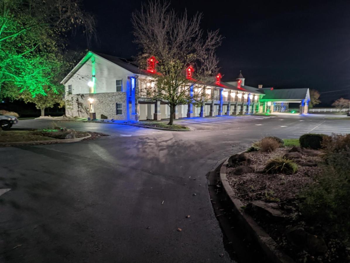 Отель Baymont By Wyndham Washington Экстерьер фото